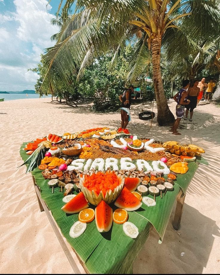 Boodle fight in Oslob, Cebu